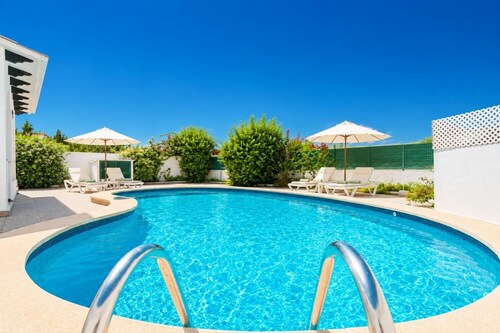 Villa Emilio - Two Bedroom Villa, Sleeps 4