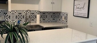 Studio Apartment In Paseo-Asain District