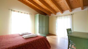 3 chambres, bureau, fer et planche Ă repasser, Wi-Fi