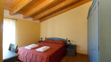 3 chambres, draps fournis