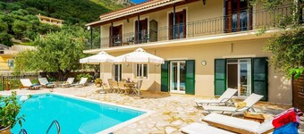 Villa Katerina - Five Bedroom Villa, Sleeps 10