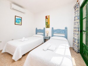 3 bedrooms, iron/ironing board, travel crib, WiFi