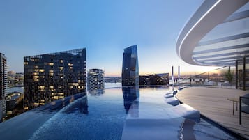 Outdoor pool, sun loungers