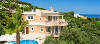 Villa Asimenia - Five Bedroom Villa, Sleeps 12