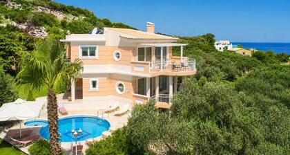Villa Asimenia - Five Bedroom Villa, Sleeps 12