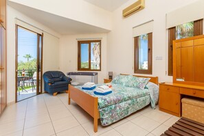 3 quartos, ferros/tábuas de passar roupa, berço de viagem, Wi-Fi