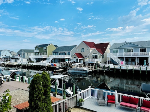 Renovated Lagoon Front Home in Beach Haven West!