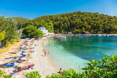 Villa Antigoni - Two Bedroom Villa, Sleeps 4
