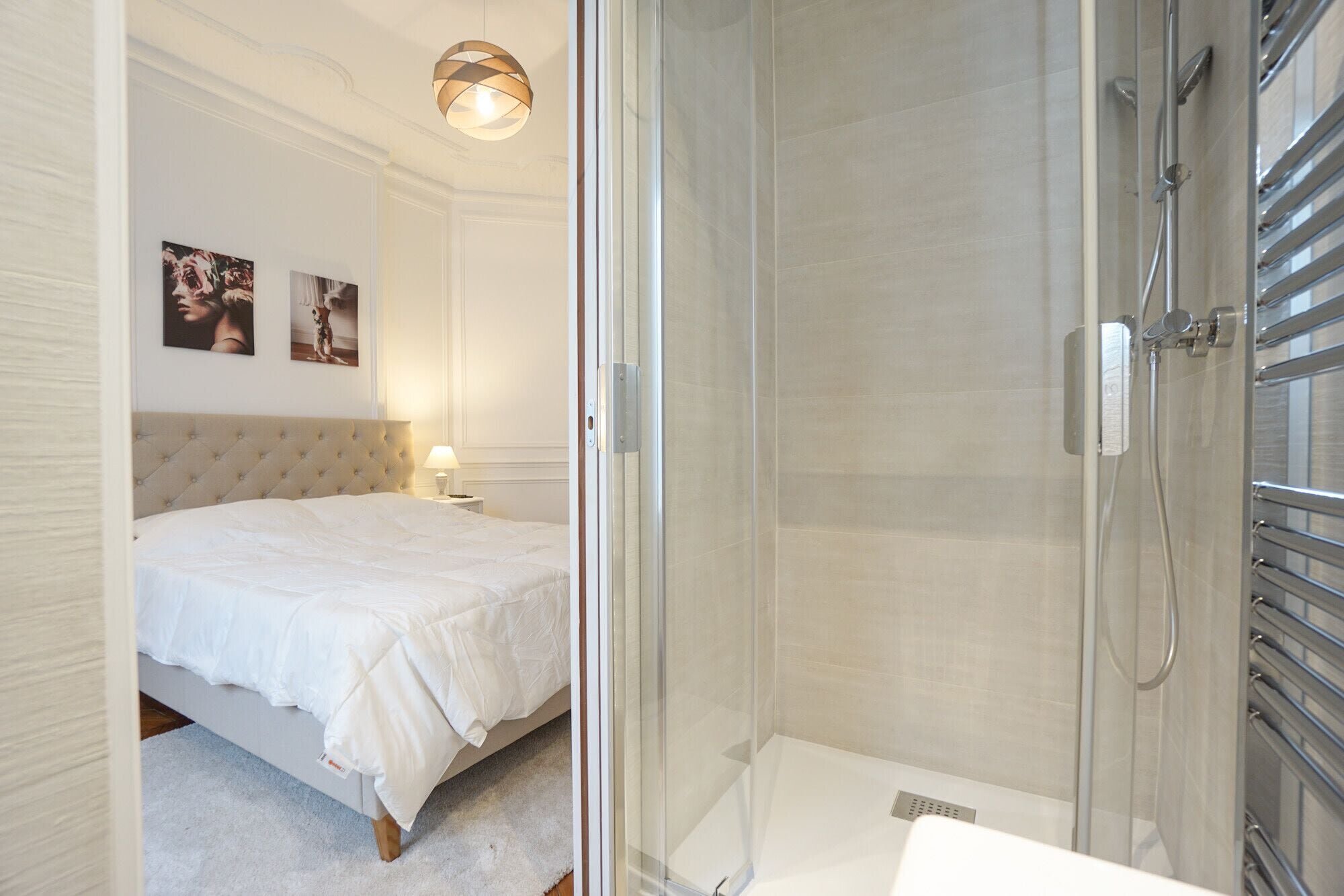 2 chambres, fer et planche à repasser, Wi-Fi, draps fournis