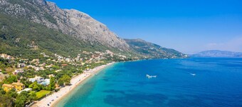 Villa Armandos - Three Bedroom Villa, Sleeps 6