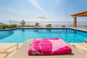 Pool - Villa Aris - Two Bedroom Villa, Sleeps 4 (Katavolos)