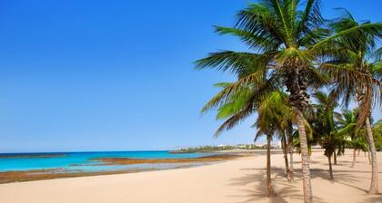 Villa Isla De Lobos - Three Bedroom Villa, Sleeps 6