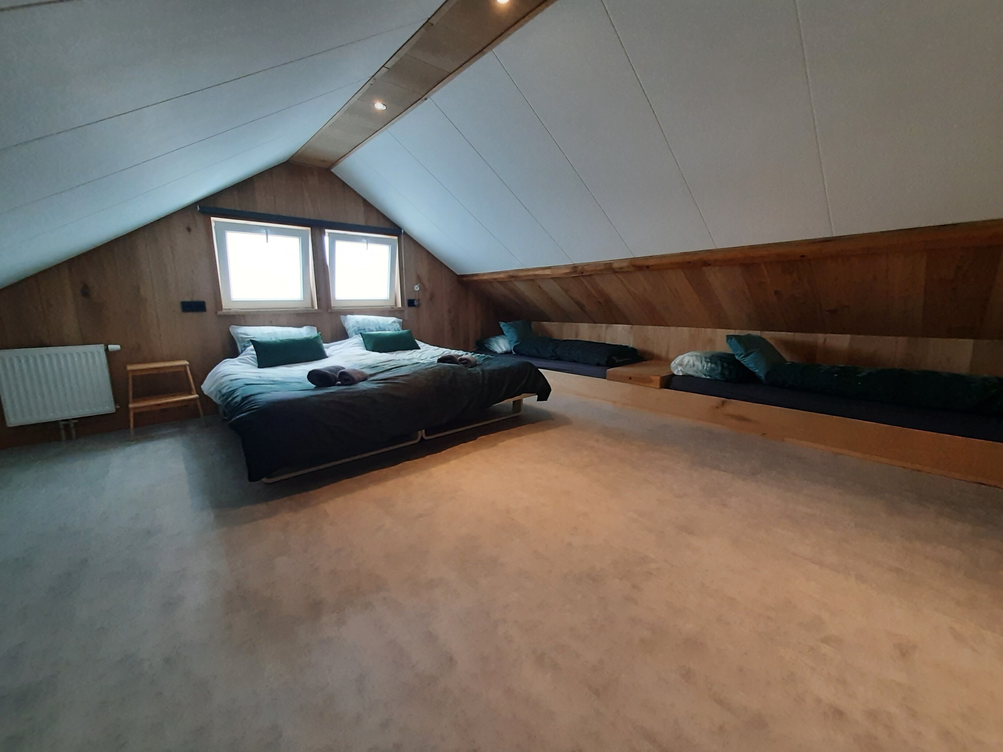 2 chambres, fer et planche à repasser, lit parapluie, Wi-Fi gratuit