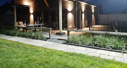 Vacation villa Scooby-doo with sauna and 10 minutes from the beach