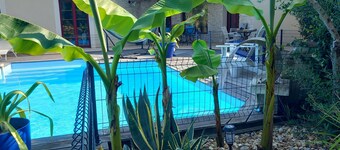 Villa de Type F5 Avec Piscine Privée et à 1,5 km du Parc de Pombonne