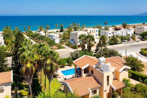 Villa Halima Stefanos
