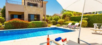 Villa Fortuna - Drei Schlafzimmer Villa, Schläft 6