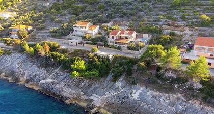 House Green Side Sunset