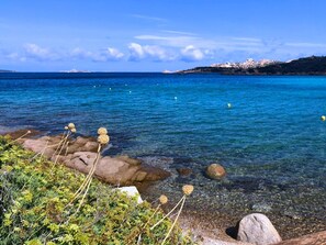 Villa, Beachfront | Beach/ocean view