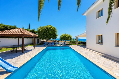Argaka Sunset Villa - Three Bedroom Villa, Sleeps 6