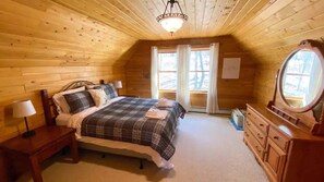 3 bedrooms, desk, iron/ironing board, WiFi