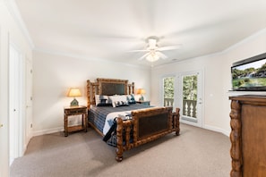 2 bedrooms, iron/ironing board, Internet, bed sheets