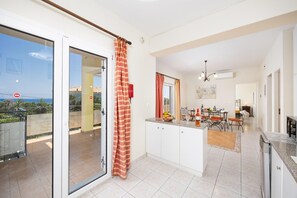 Dining - Skala Villa Yellow - Three Bedroom Villa, Sleeps 8 (Ionian Islands)