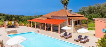 Villa Psaropouli Large Private Pool, A/C, WiFi