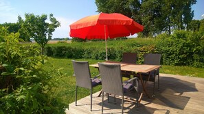 Outdoor dining - Einfach Urlaub auf Rügen (Groß Schoritz)