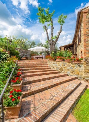 Property grounds - Villa Bramasole Large Private Pool, WiFi (Sinalunga)