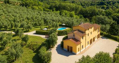 Villa Le Balze Large Private Pool, WiFi
