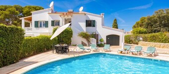 Villa Luisa - Three Bedroom House, Sleeps 6