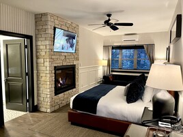 デラックス ルーム | エジプト綿のシーツ、高級寝具、テンピュール、ミニバーのアイテム (無料)