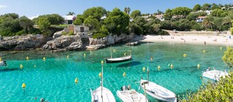 Villa Mari - Three Bedroom Villa, Sleeps 4