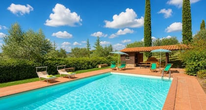 Villa Il Giulione Large Private Pool, WiFi