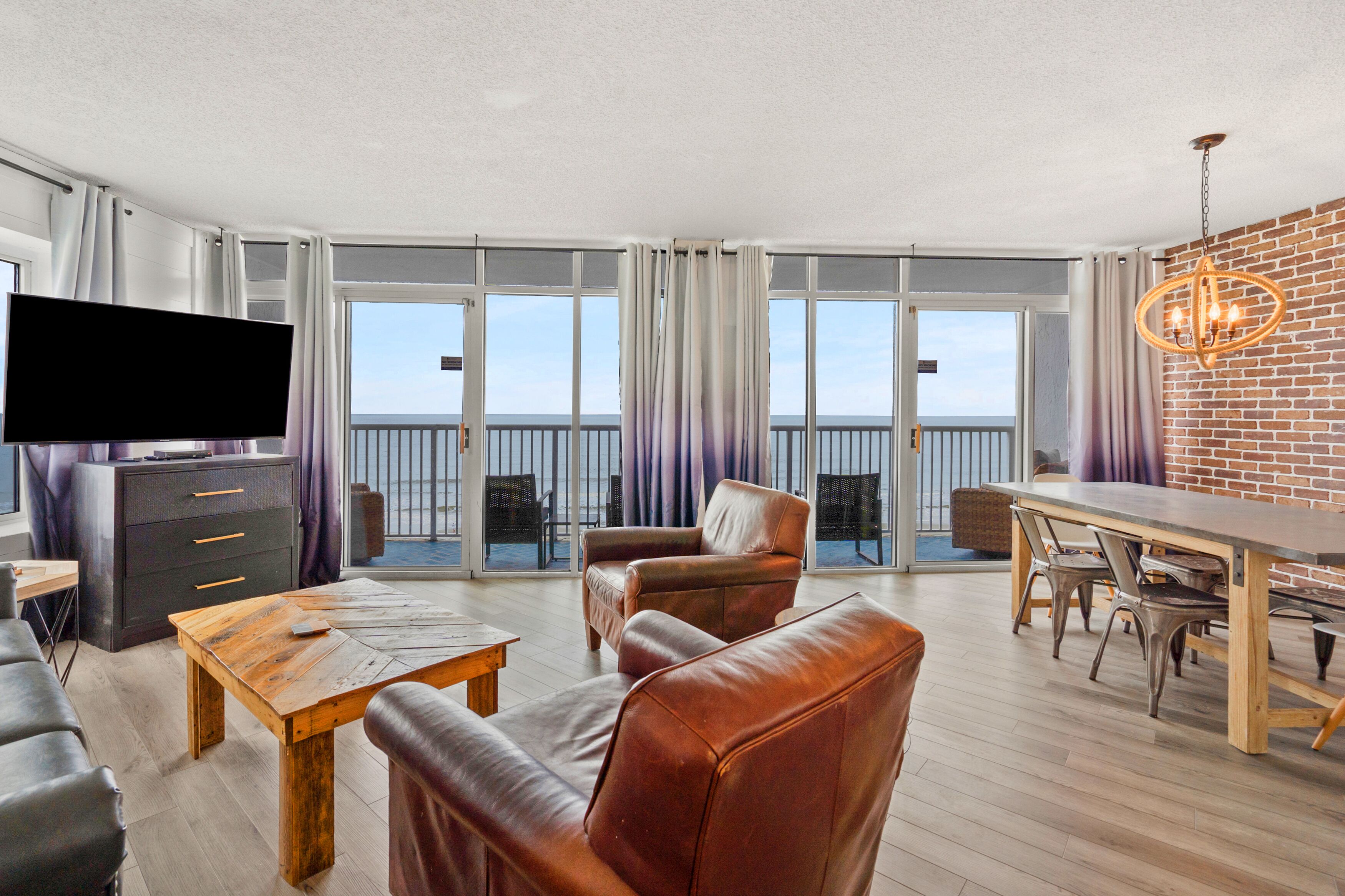 Sea Watch North 616 Oceanfront Condo with Great Amenities