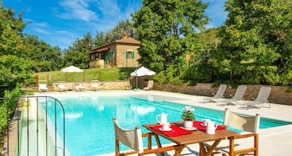 Villa Casale Federica Large Private Pool, WiFi