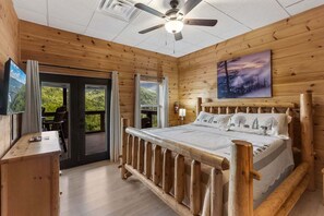 4 bedrooms, free WiFi, bed sheets - Absolute Heaven - City & Mountain Views + Hot Tub + Pool Table + Fireplace (Gatlinburg)