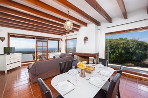 Dining - Villa Vista Mar - Five Bedroom Villa, Sleeps 10 (Yaiza)