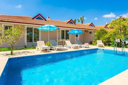 Villa Duman 3 - Four Bedroom Villa, Sleeps 8