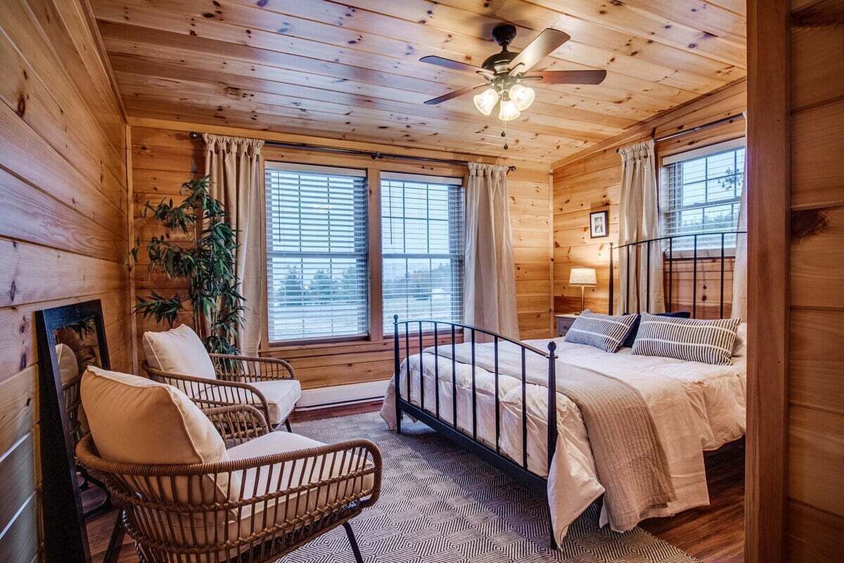 3 多间卧室、熨斗/熨衣板、免费 WiFi、床单