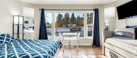 Iron/ironing board, free WiFi, bed sheets, wheelchair access