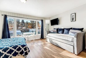 Bügeleisen/Bügelbrett, kostenloses WLAN, Bettwäsche, Rollstuhlgeeignet