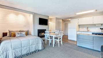1 chambre, fer et planche à repasser, Wi-Fi gratuit, draps fournis
