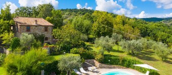 Villa Caporlese Large Private Pool, WiFi