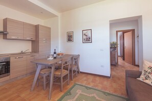 Interior - FARMHOUSE QUERCETO - APARTMENT OLIVE TREE (Gubbio)