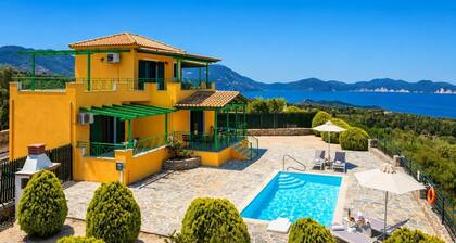 Villa Valio - Two Bedroom Villa, Sleeps 4