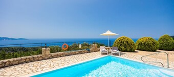 Villa Vera - Two Bedroom Villa, Sleeps 6