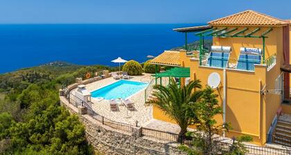 Villa Vera - Two Bedroom Villa, Sleeps 4