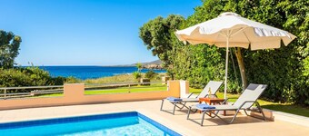 Antigoni Beach House